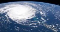 飓风从地球的鸟瞰图，由美国宇航局提供